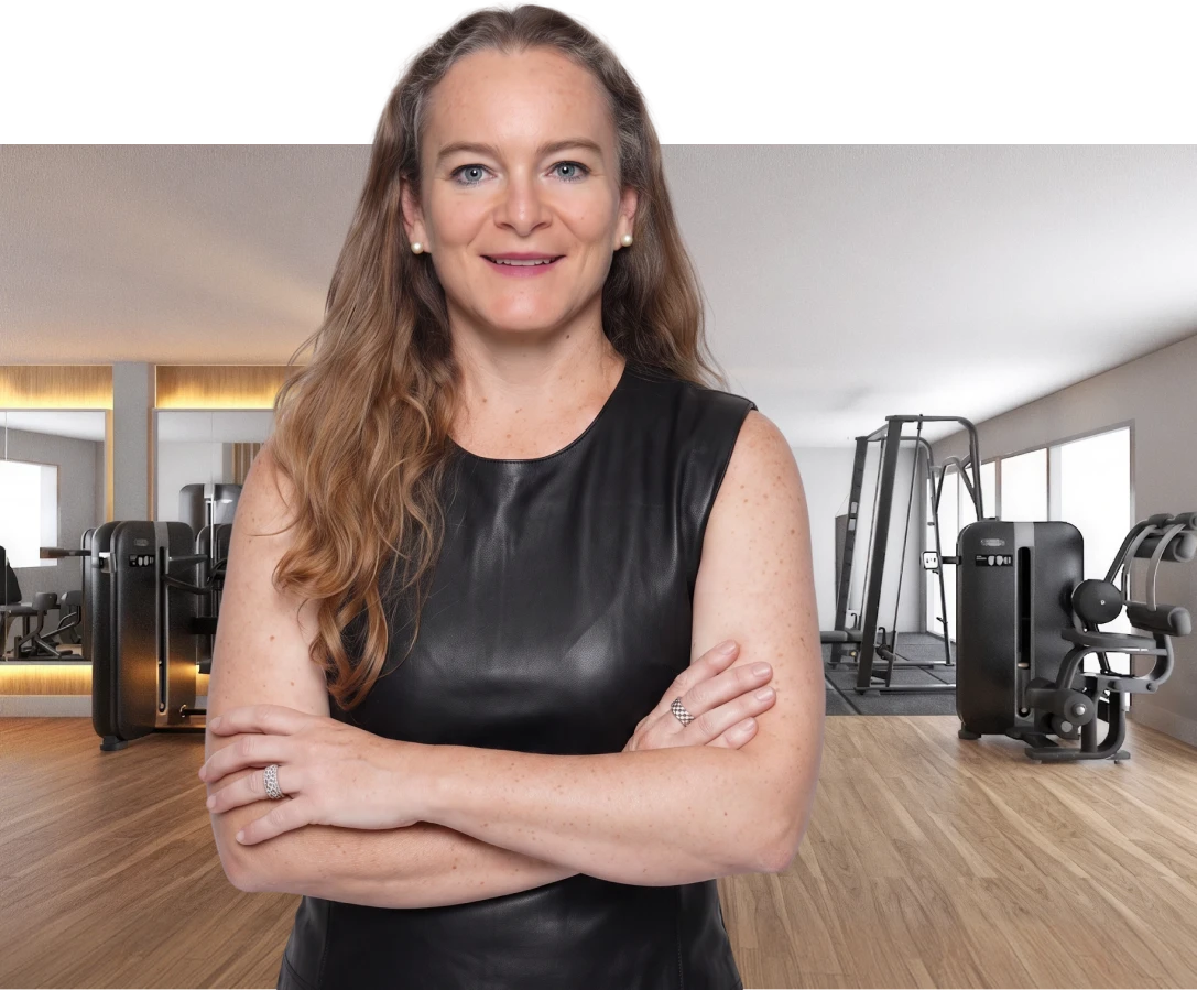 Raquel Kabbani em um espaço fitness projetado